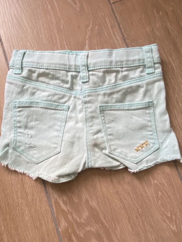 Short jean 4 ans - photo numéro 2