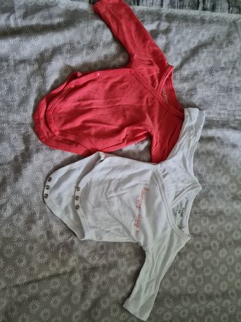 Lots de 2 bodies manche longues