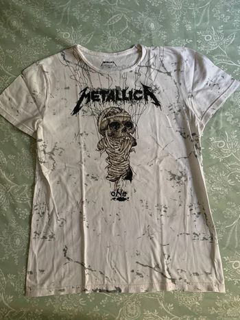 Teeshirt Metallick taille M blanc et gris