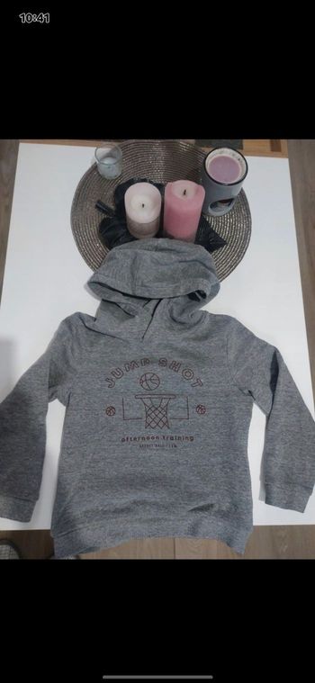 Sweat a capuche garçon 6 ans
