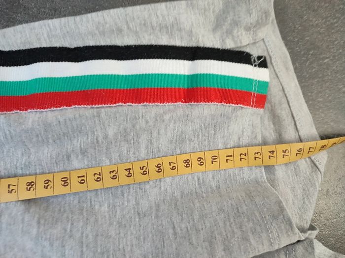 Combinaison short neuve S - photo numéro 13