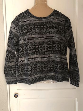 AN32- Blouse noire imprimée T 46