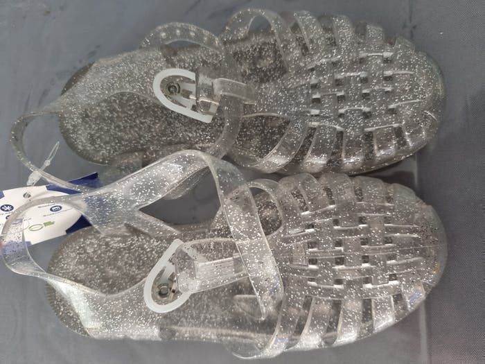 NEUVES 🏷🤩😍🩷Sandales  MEDUSES !!!!  pointure31💜💜💜 - photo numéro 2