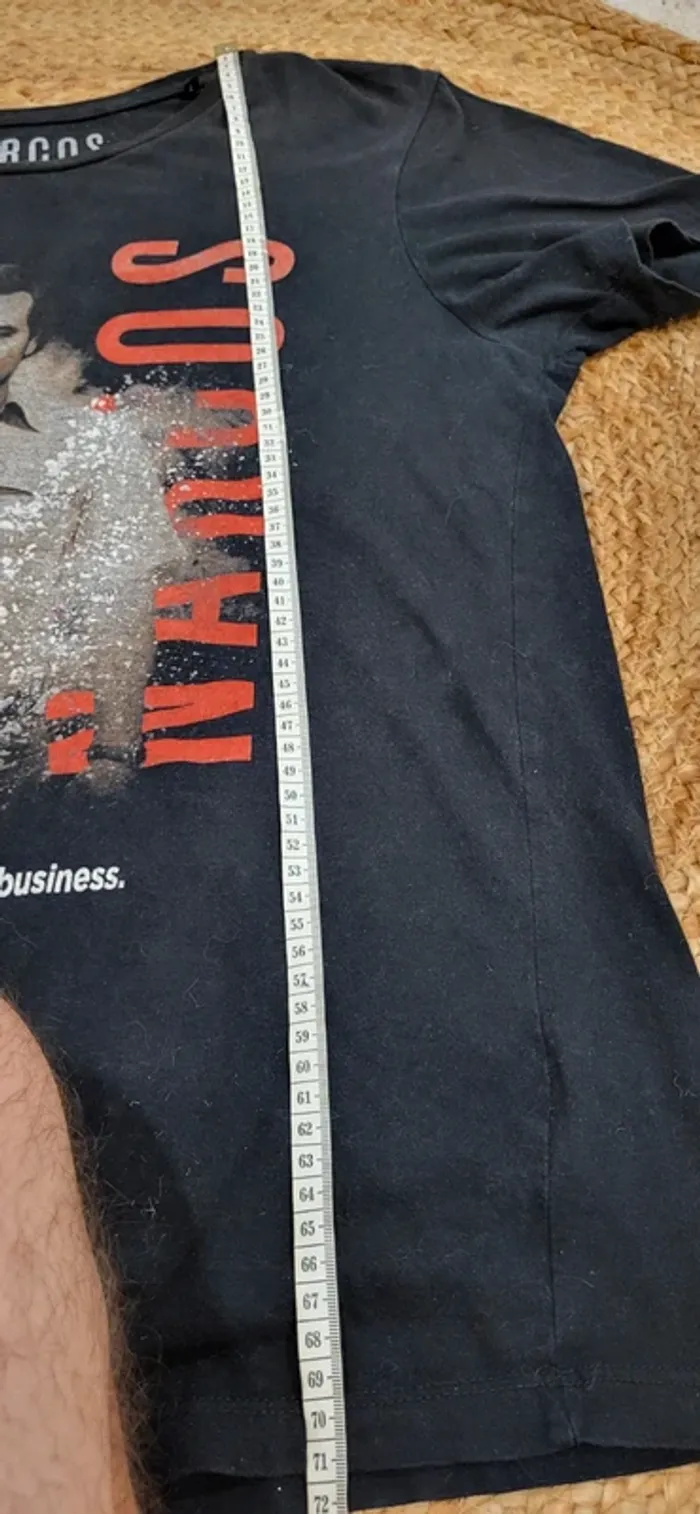 T-shirt Narcos L – Pablo Escobar - Très bon état- Rare - Noir - photo numéro 8