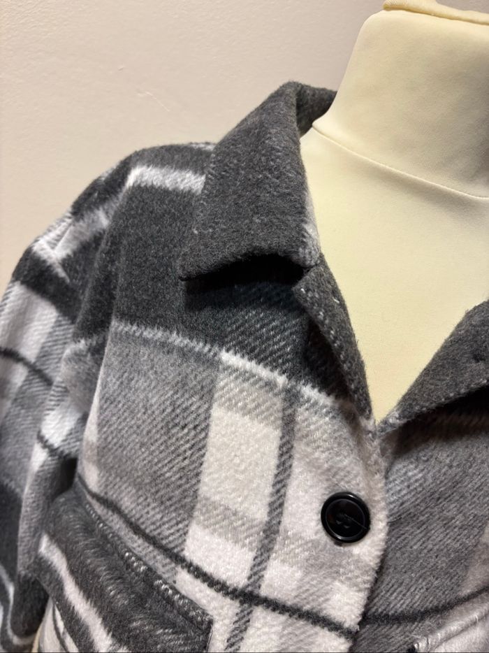 Blouson fille taille 134/140 - photo numéro 2