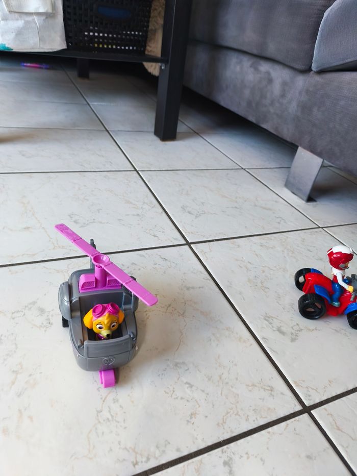 Voiture et personnage PAT PATROUILLE