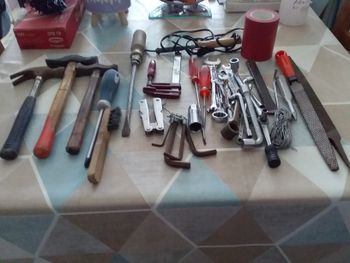 caisse avec outils