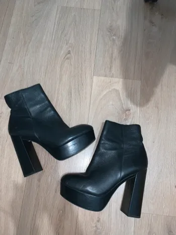 Bottines noir à plateforme