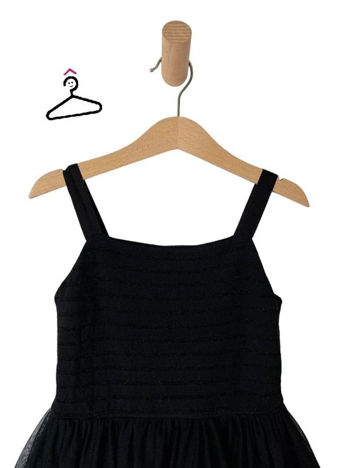 Superbe robe noire bi-matière à bretelles - Petit Bateau 6 ans (114cm) - photo numéro 2