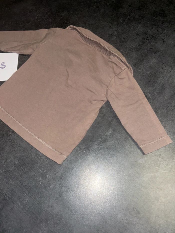 Tee shirt à manches longues bébé avec col marron - photo numéro 8