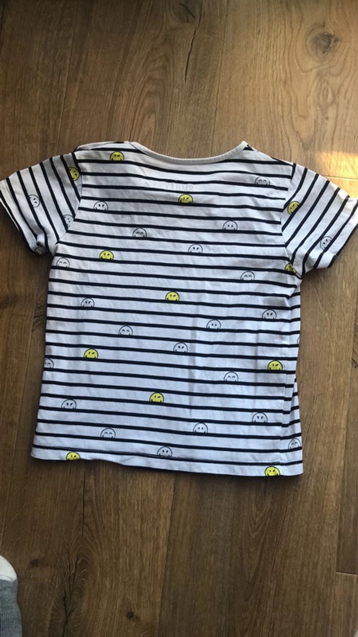 T shirt smiley 4 ans - photo numéro 4