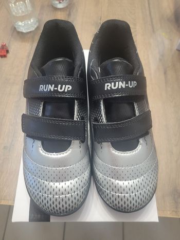 Baskets run up gemo neuves 34