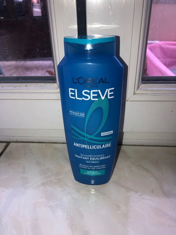 Shampooing elseve