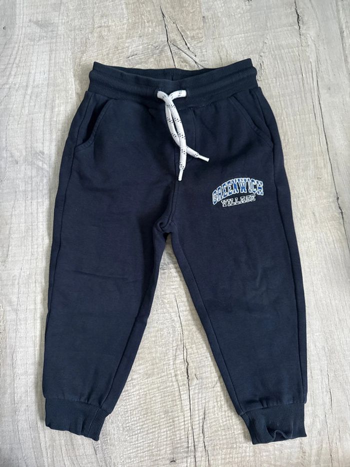 Jogging bleu marine