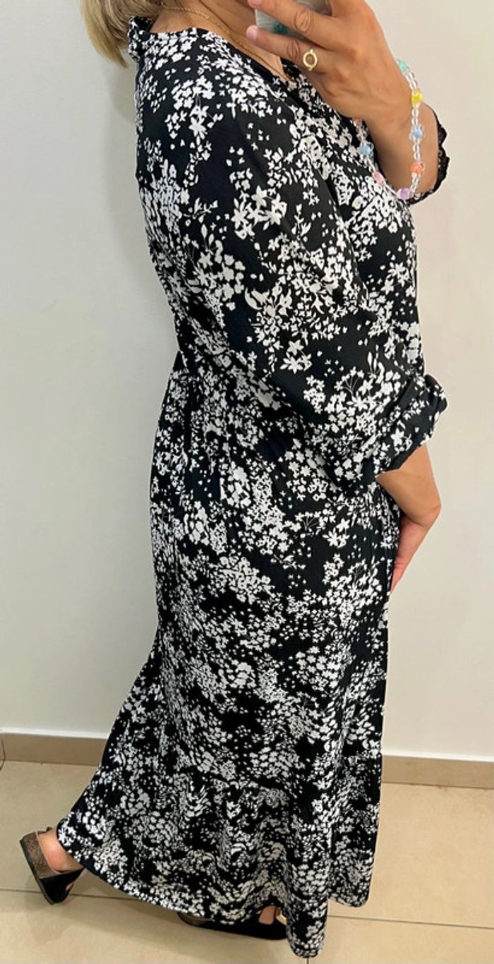 Robe longue imprimée fleurs Taille L - photo numéro 5