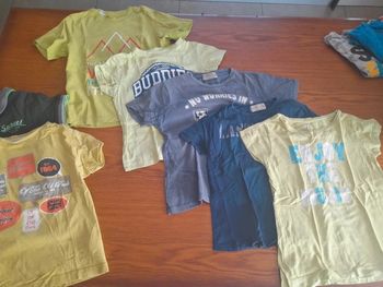 Lot 4 de T-shirt + 1 short