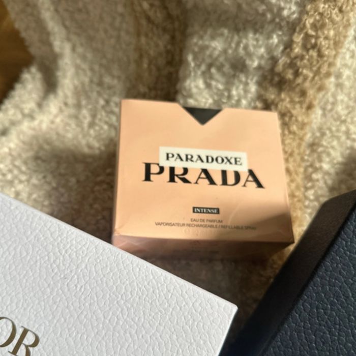 Prada paradoxe intense