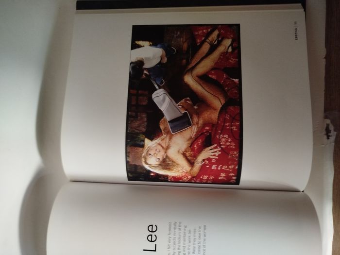 Juxtapoz Erotica - Art book - photo numéro 7