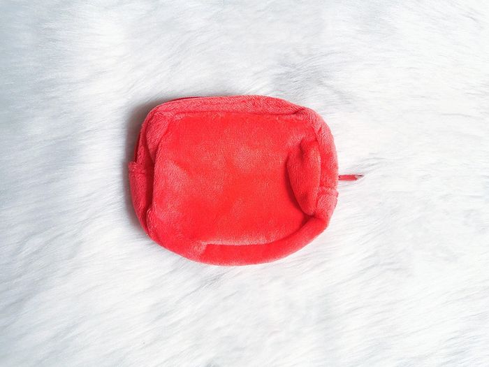 Petit porte monnaie fraise 🖤 - photo numéro 2