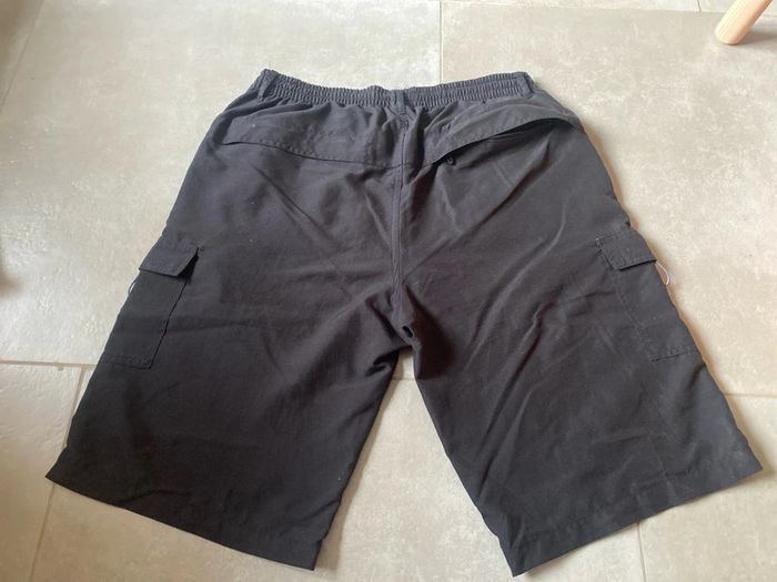 Short xl - photo numéro 4