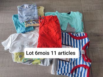 Lot de 11 articles en 6 mois