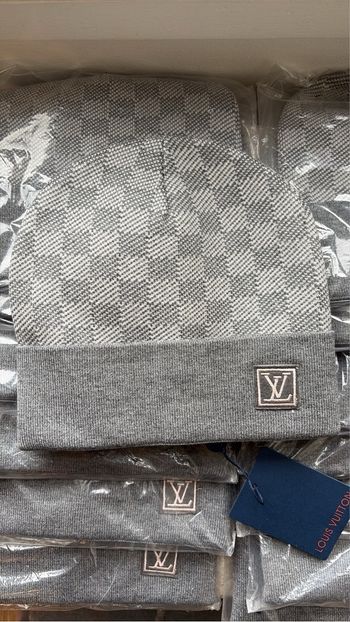 Bonnet LV gris