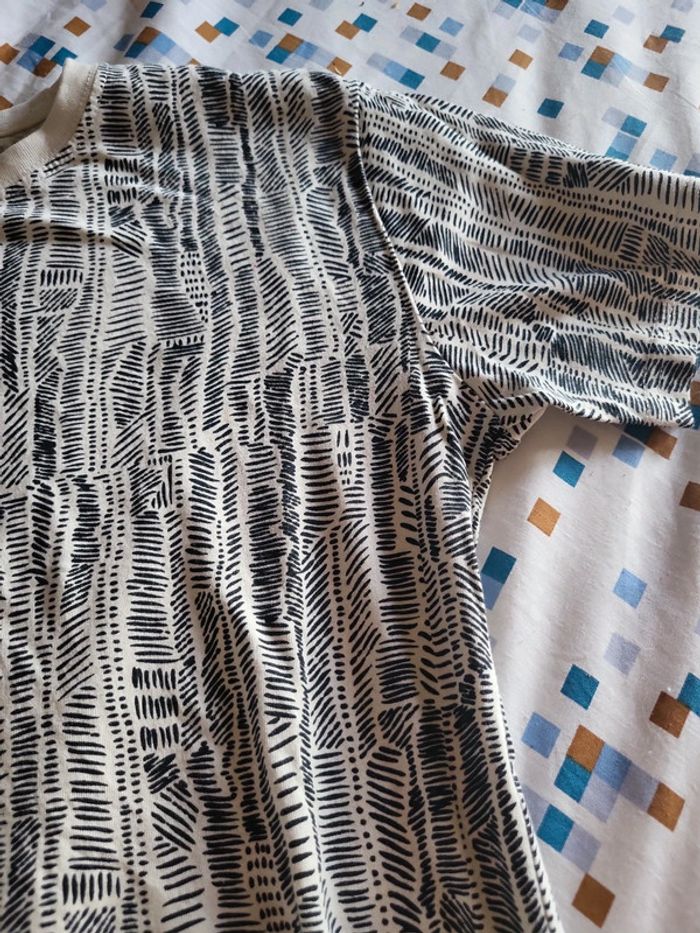 Tee-shirt - photo numéro 2