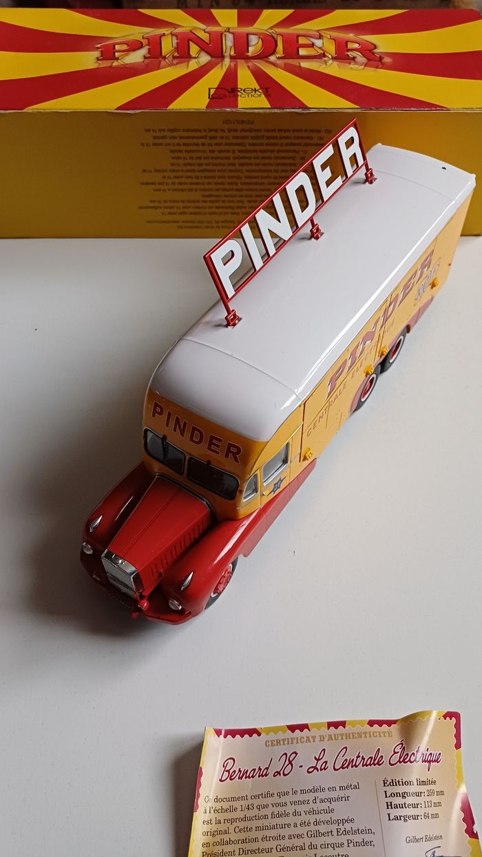 Modèle réduit camion bernard du cirque pinder direkt collections - photo numéro 2