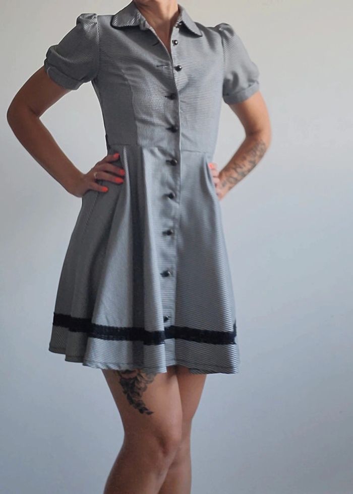 Robe manches courtes