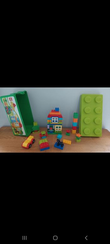 Boîte + blocs de constructions Lego Duplo