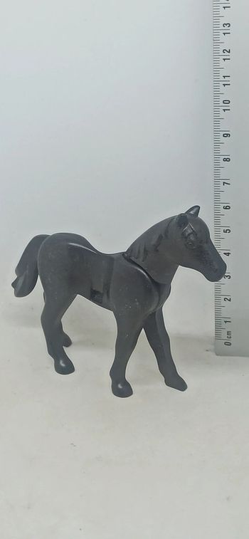 Cheval noir crinière noire playmobil
