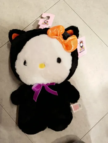 Peluche Hello Kitty halloween