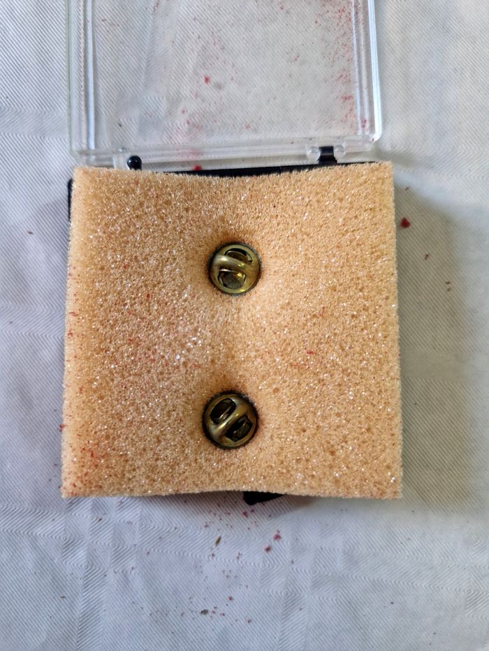 Ancien Pin's , Logo Renault - photo numéro 3