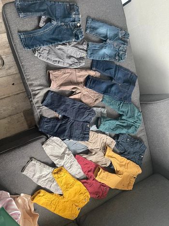 Lot de pantalon bébé taille 3 mois ,