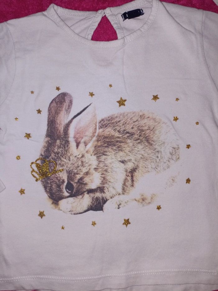 T shirt 4 ans 🐇 - photo numéro 2