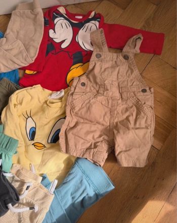 Lot vêtements garçons 6 mois 9 mois