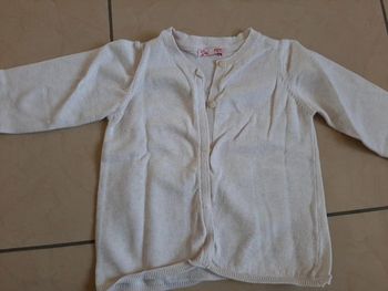 Gilet fin fille 24 mois