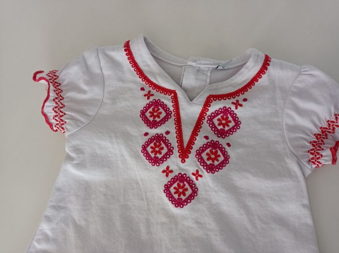 Ensemble fille taille 6 mois - photo numéro 2