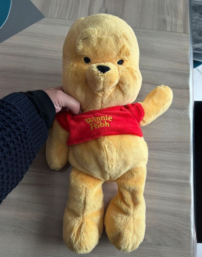 Peluche Winnie l’ourson