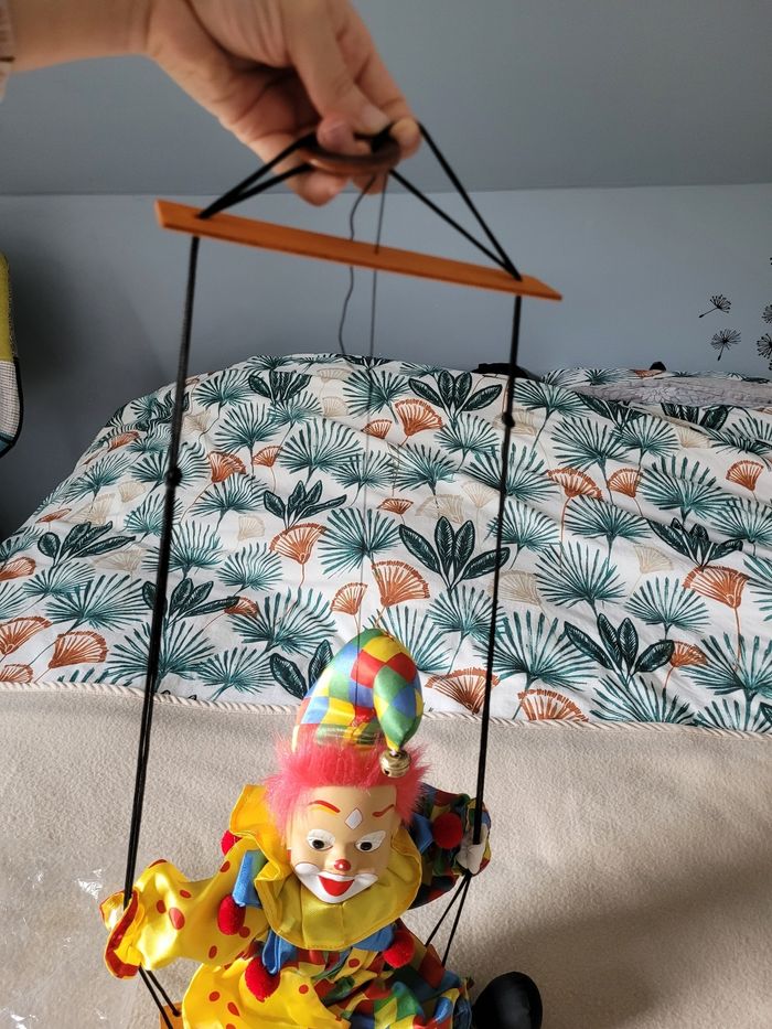 Clown arlequin en porcelaine - photo numéro 3