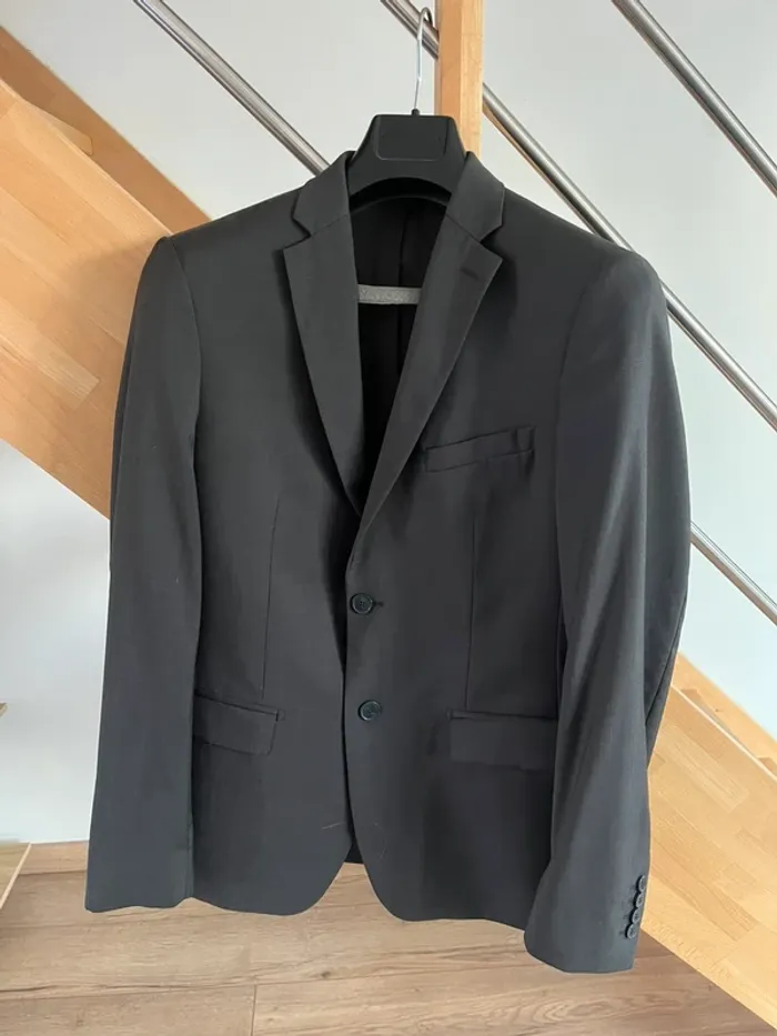 Veste de costume gris foncé