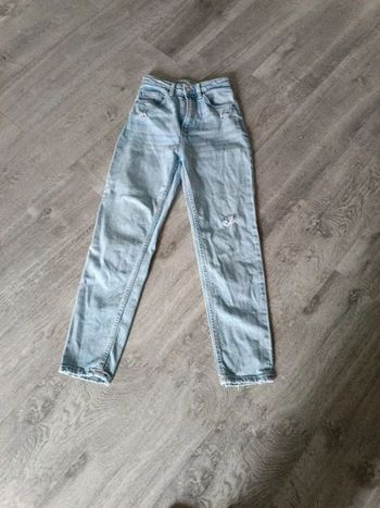Jean troué bleu Bershka 32