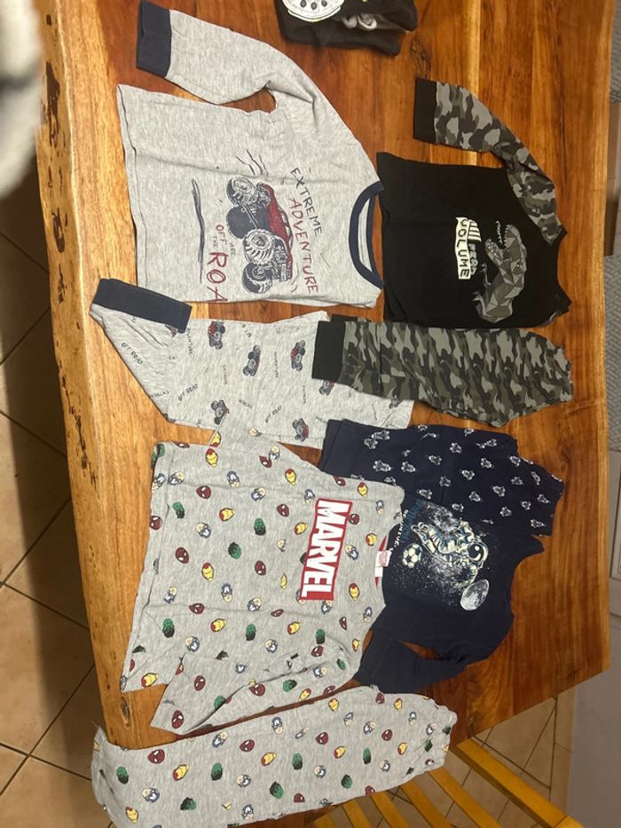 Lot 4 pyjama deux pièce 4 ans garçon
