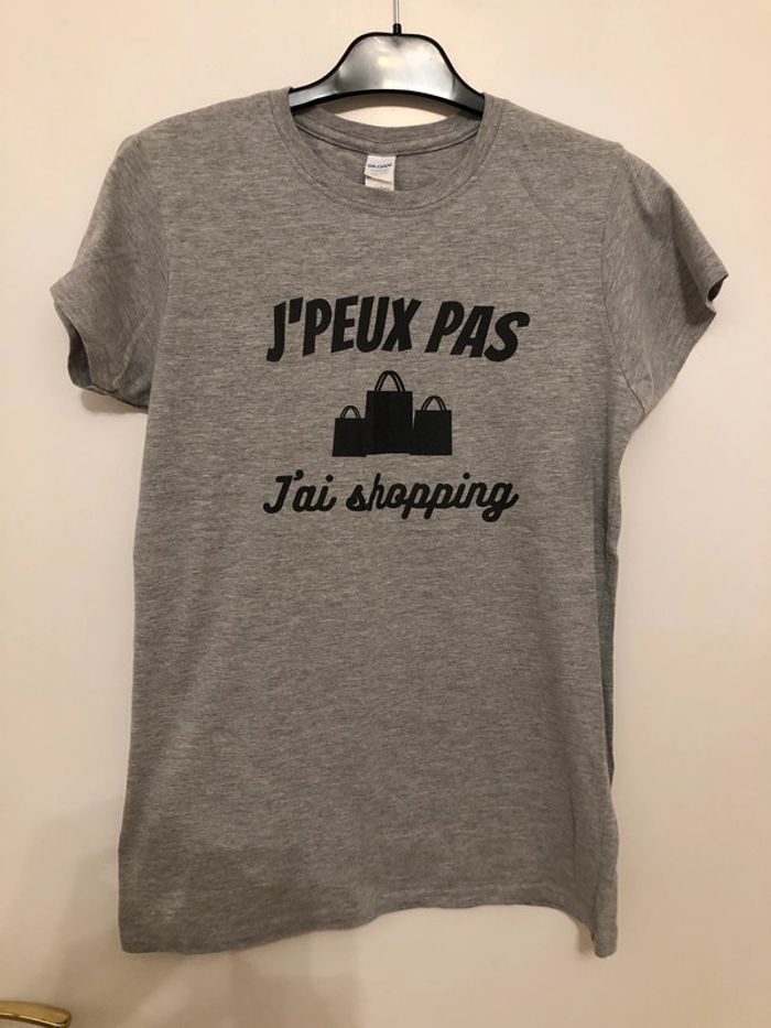 T-shirt avec inscription - Taille M