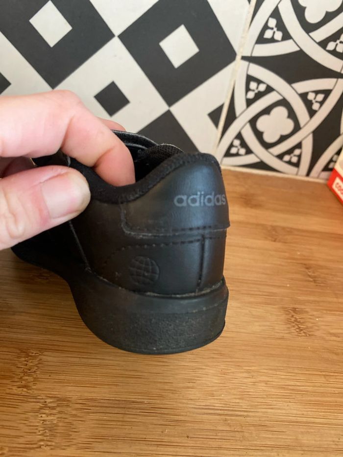 Sneakers Adidas Grand court 2.0 pointure 23 - photo numéro 7