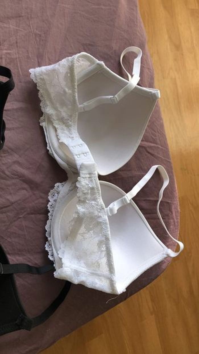 Soutien gorge - photo numéro 6