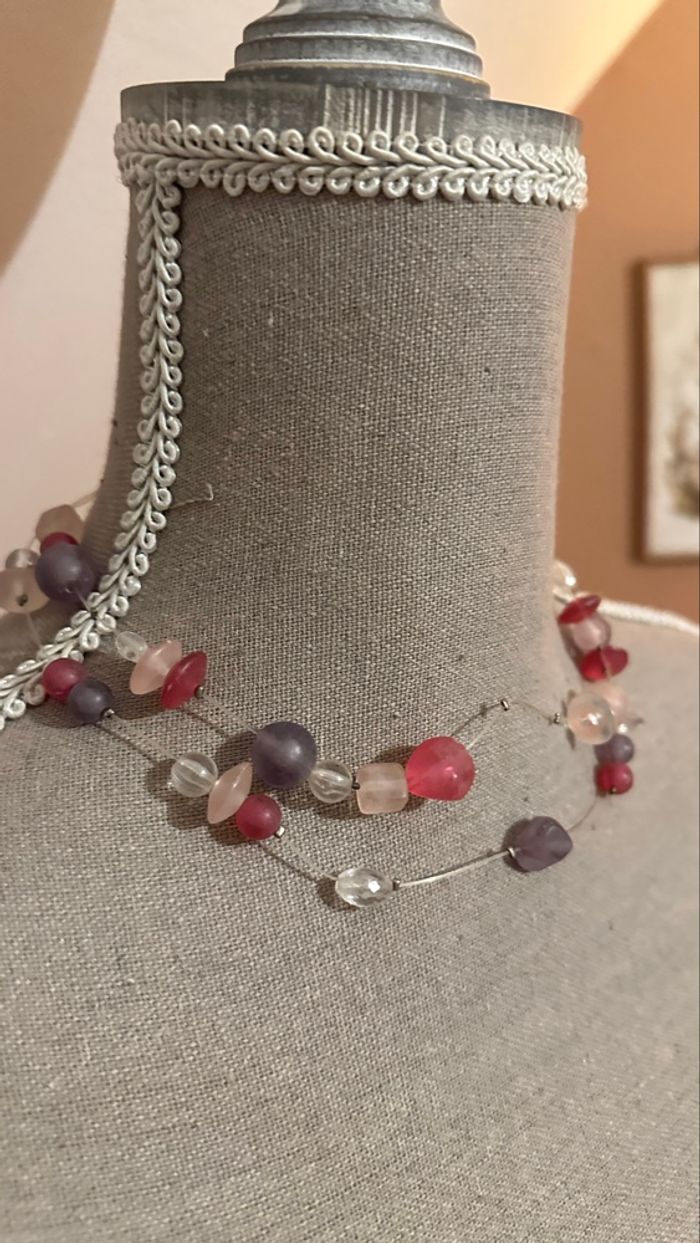 💗 Collier Yves Rocher Pierres roses & violettes – Très bon état - photo numéro 4