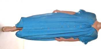 Longue légère robe bleu uni fluide manches courtes évasées taille 46 col V