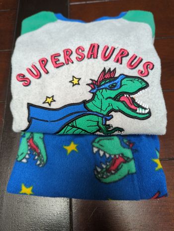 Pyjama garçon dinausore 5-6 ans