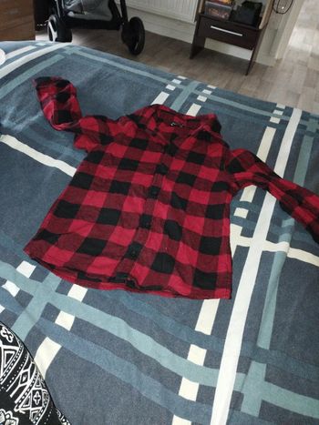 2 Chemises manches longues